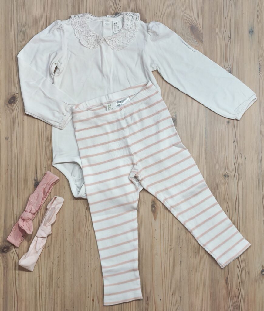 18-24 months - Pink/white H&M set with hair bands