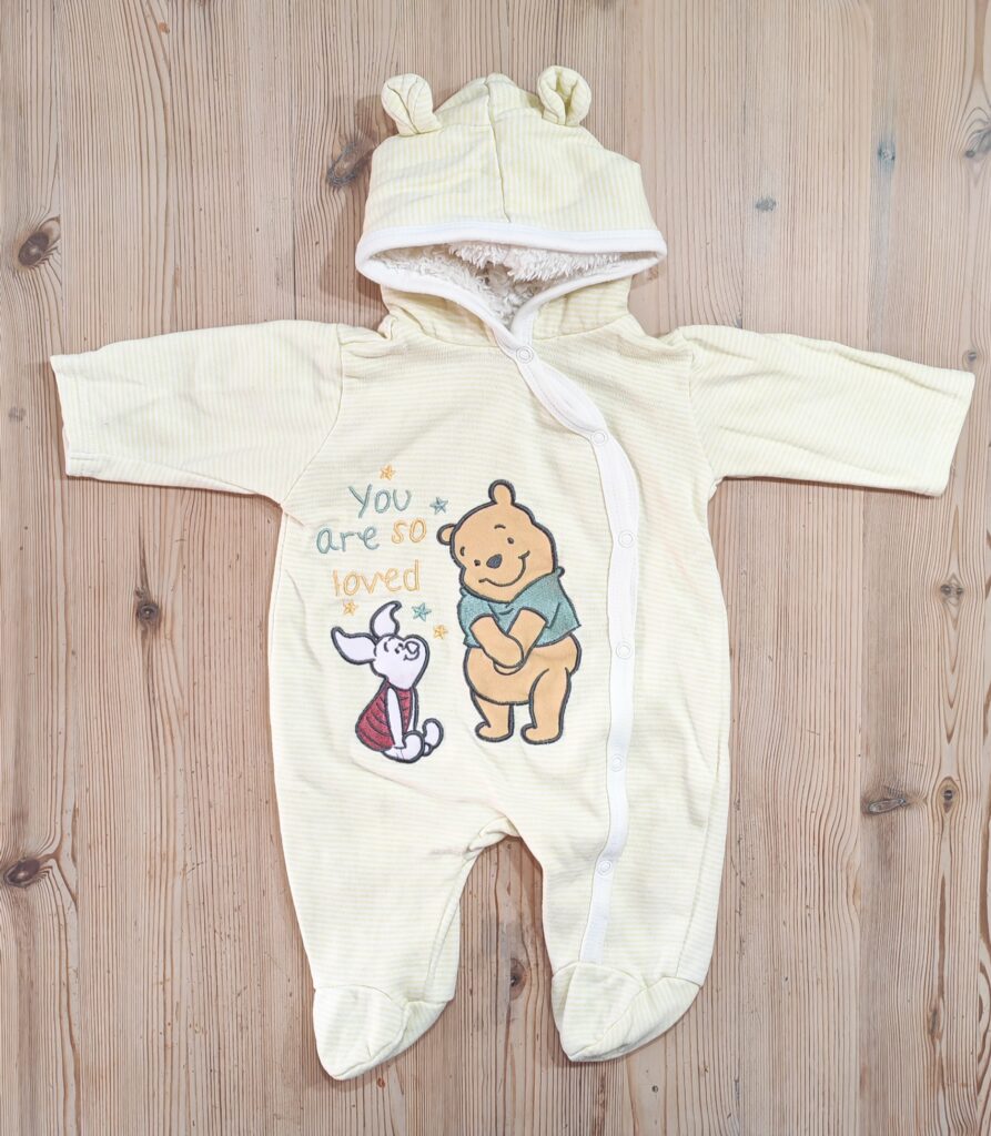 0 Newborn - Yellow Winnie the Pooh sleepsuit