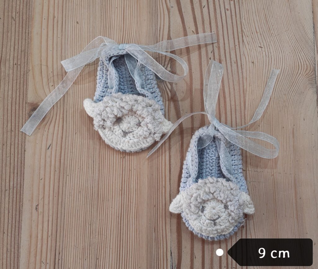 9cm - Crochet baby shoes
