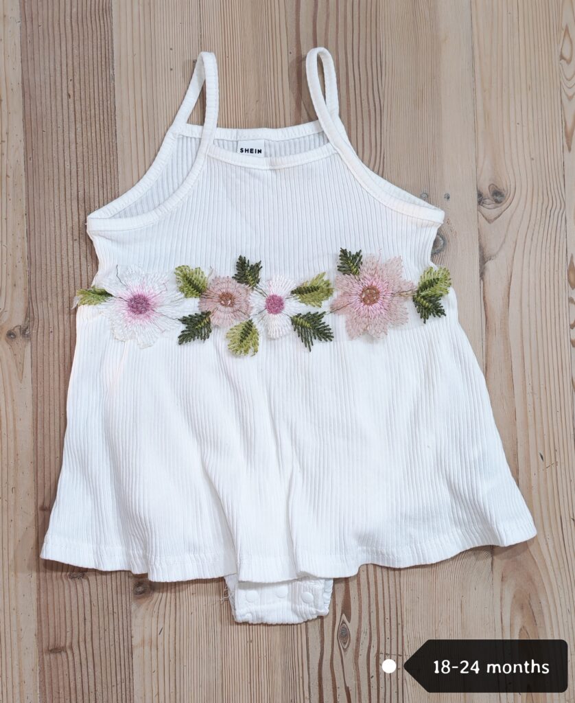 18-24 months - White flower print romperÂ