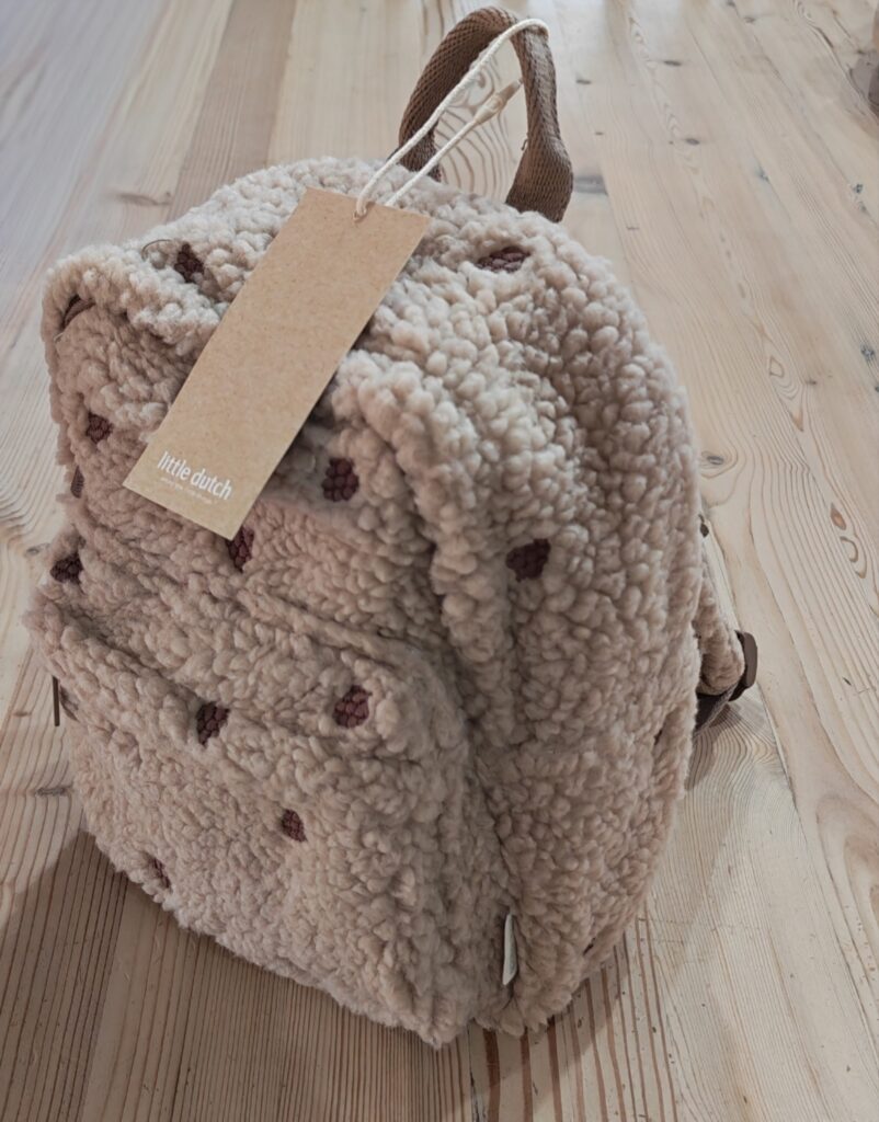 Little Dutch fluffy brown backpackÂ