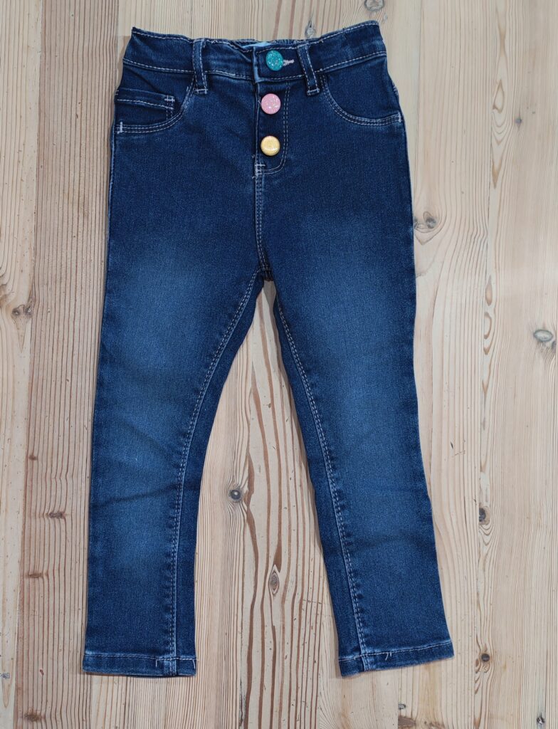 3-4 years - Denim with colourful buttons