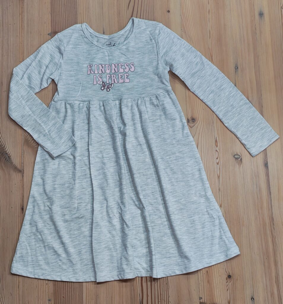 6-7 years - Light grey dress