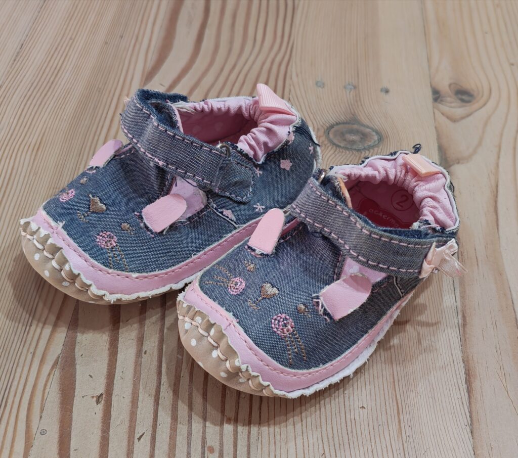 2 (12 cm) - Pink mouse shoes