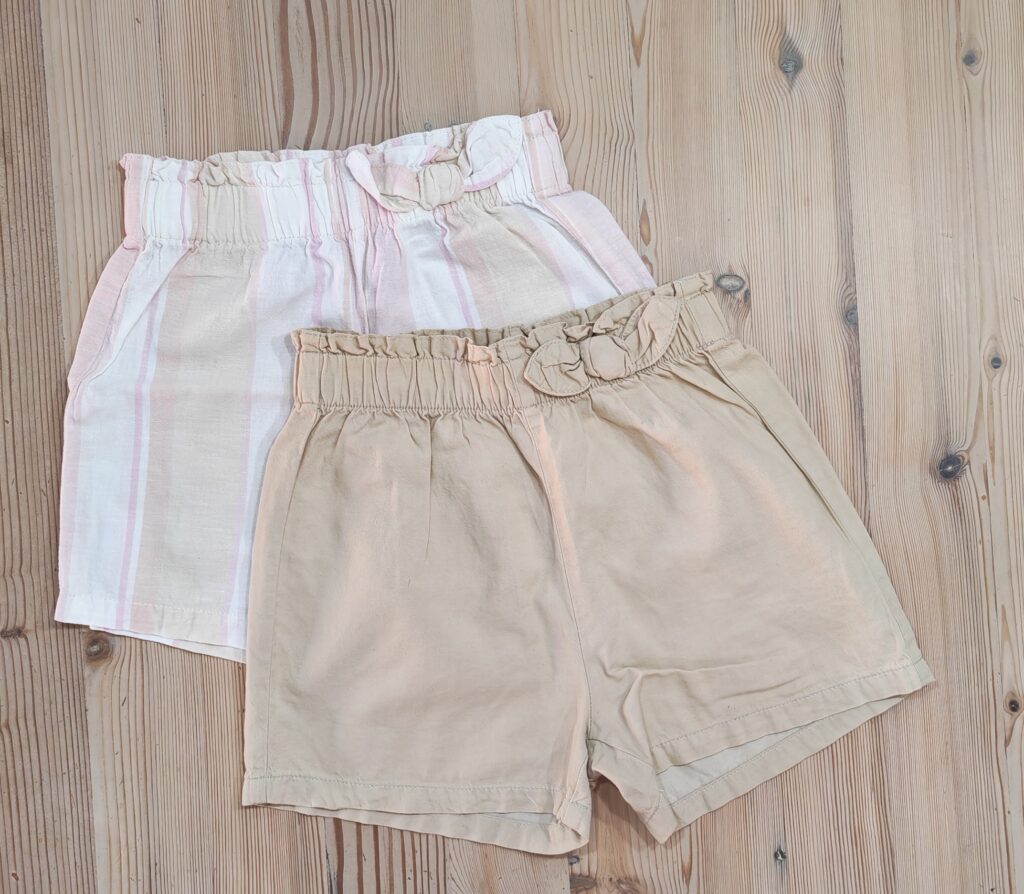 6-7 years - Set of 2 Woolworths shorts