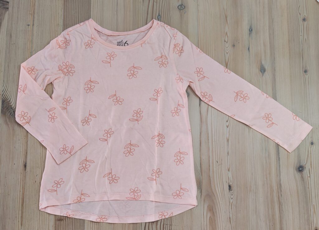 6-7 years - Pink flower shirt