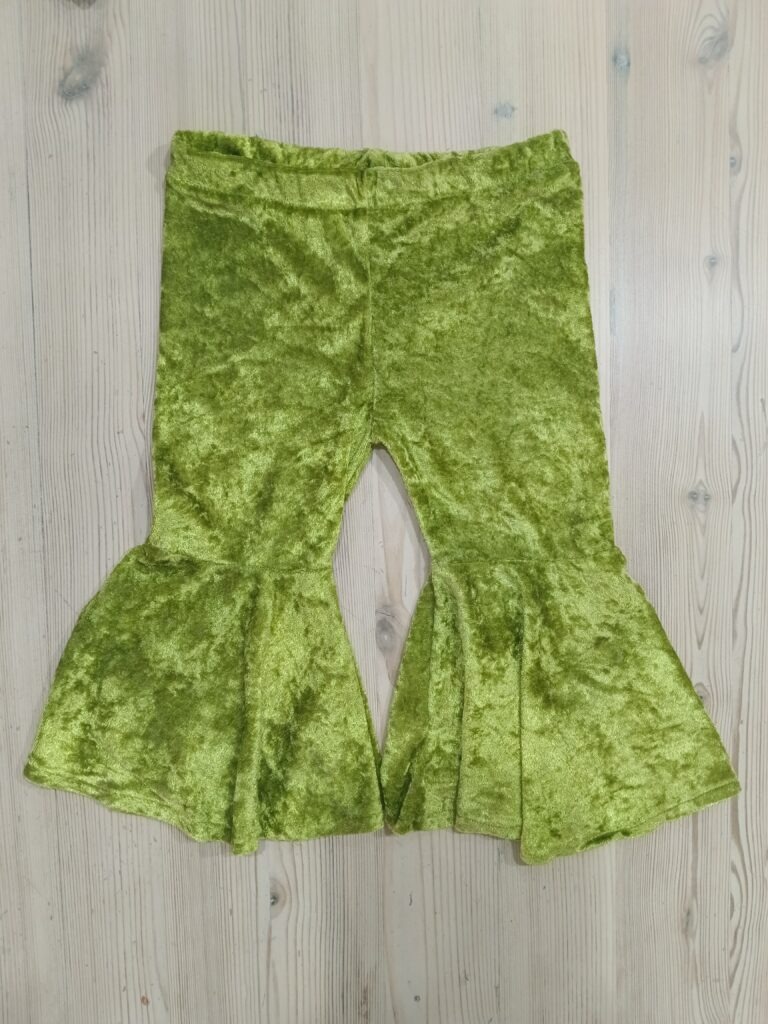 6-12 months - Velvet green pantsÂ