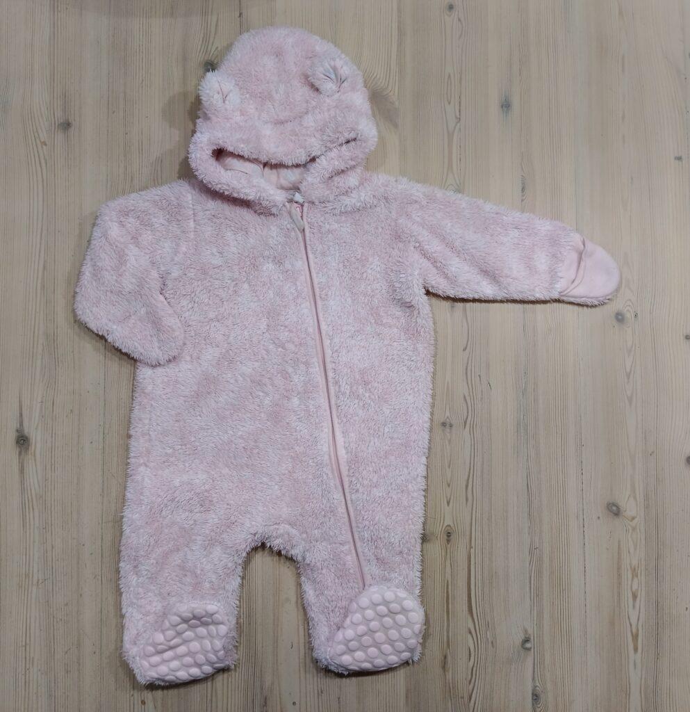 3-6 months - Fluffy pink Woolworths onesieÂ
