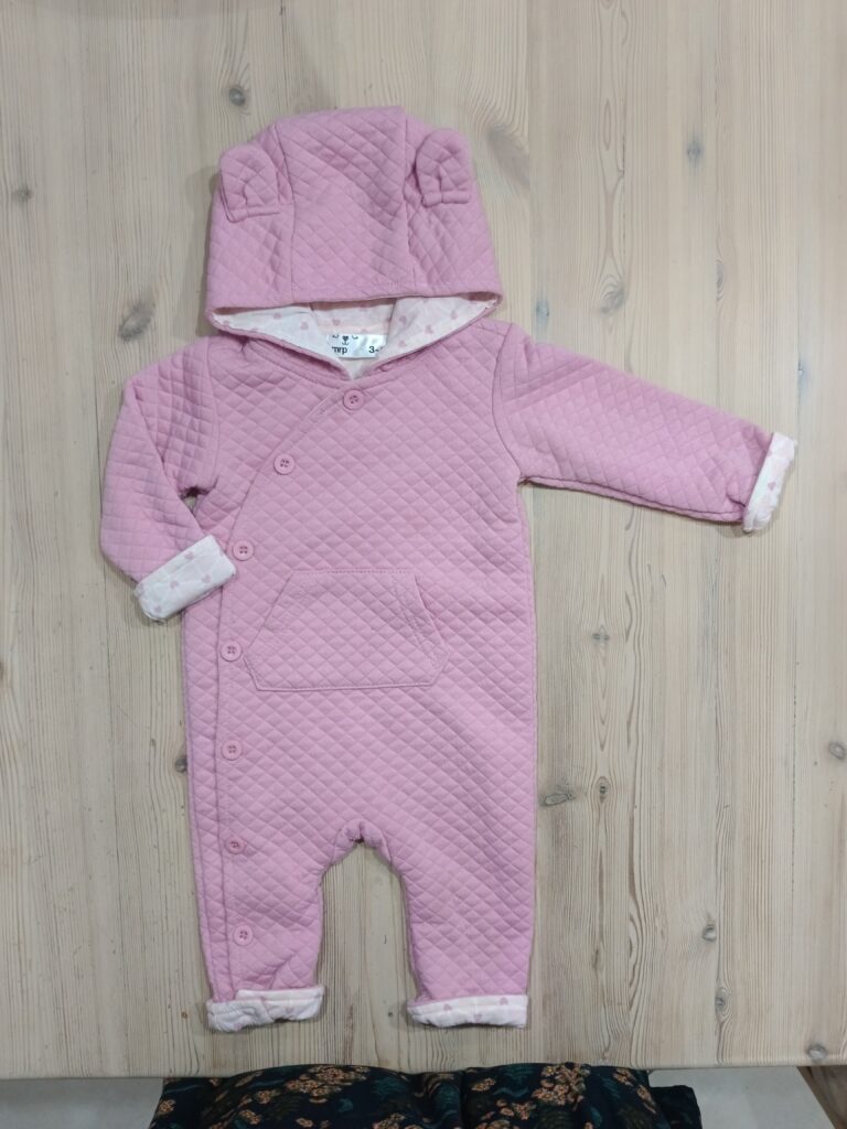 3-6 months - Pink heart print onesieÂ