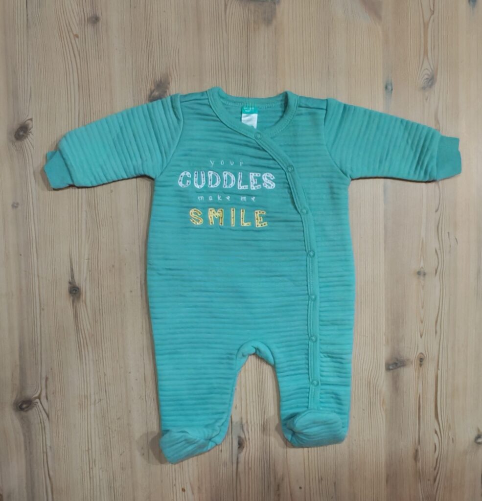 0-3 months - Green onesie 