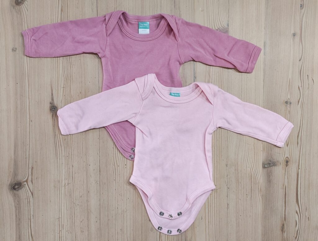 0 Newborn - Pink rompers