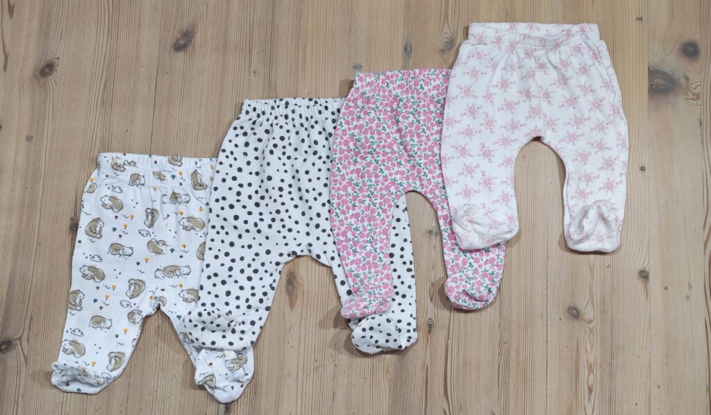 0-3 months - Set of 4 footed leggings