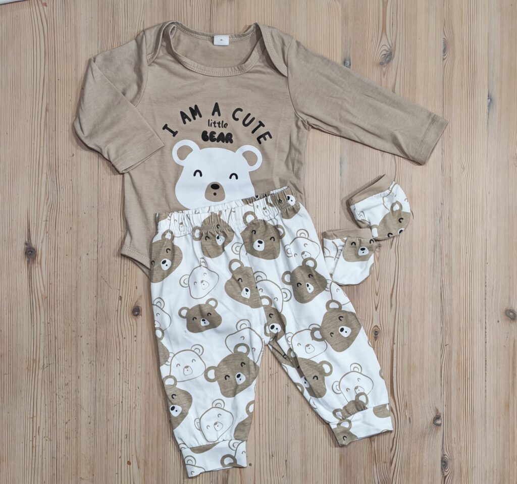 6-9 months - Brand new cute little bear outfitÂ