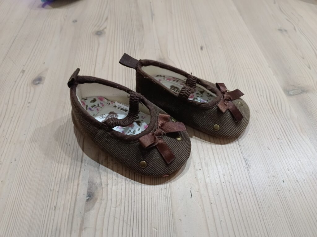 11cm - Brown pumps
