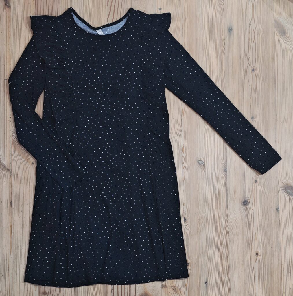 9-10 years - Black polkadot dress
