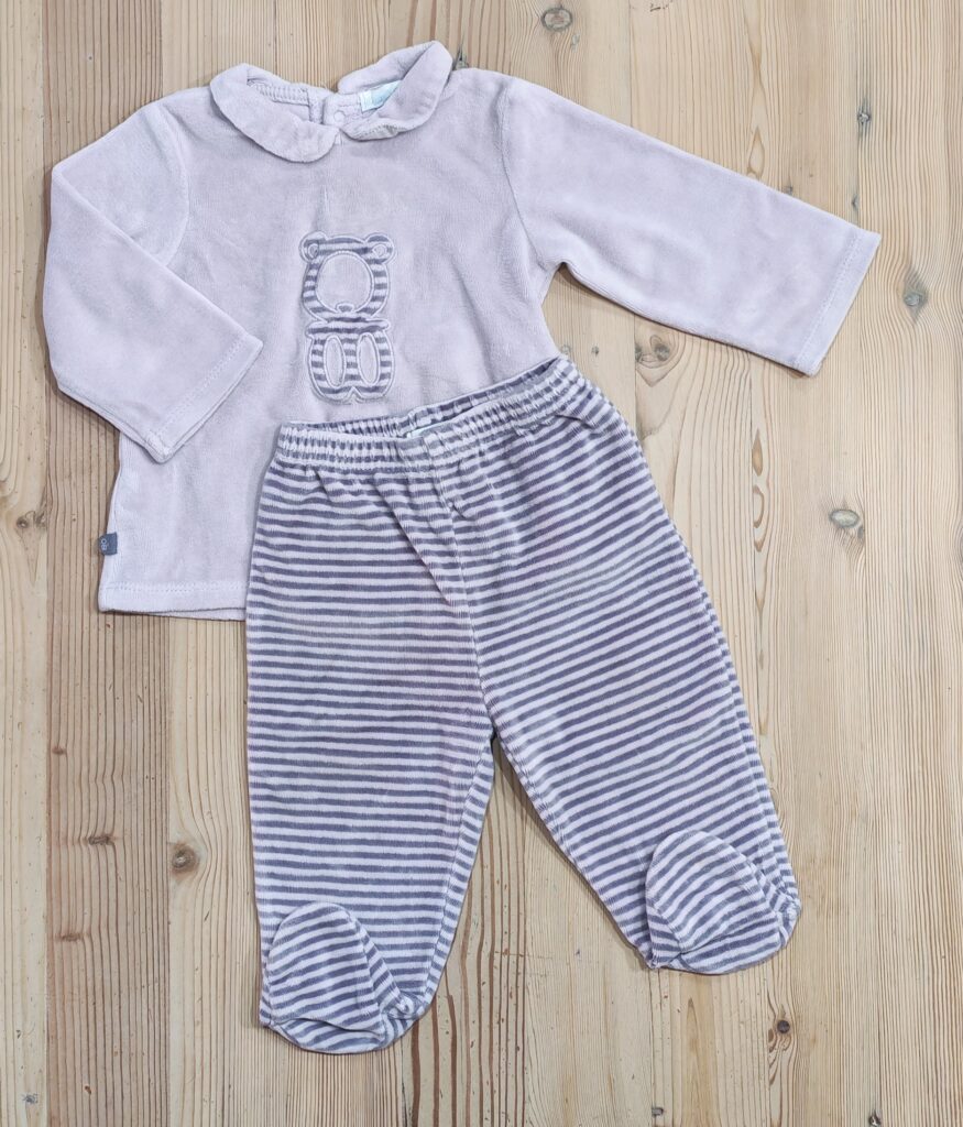 3-6 months - Purple outfit