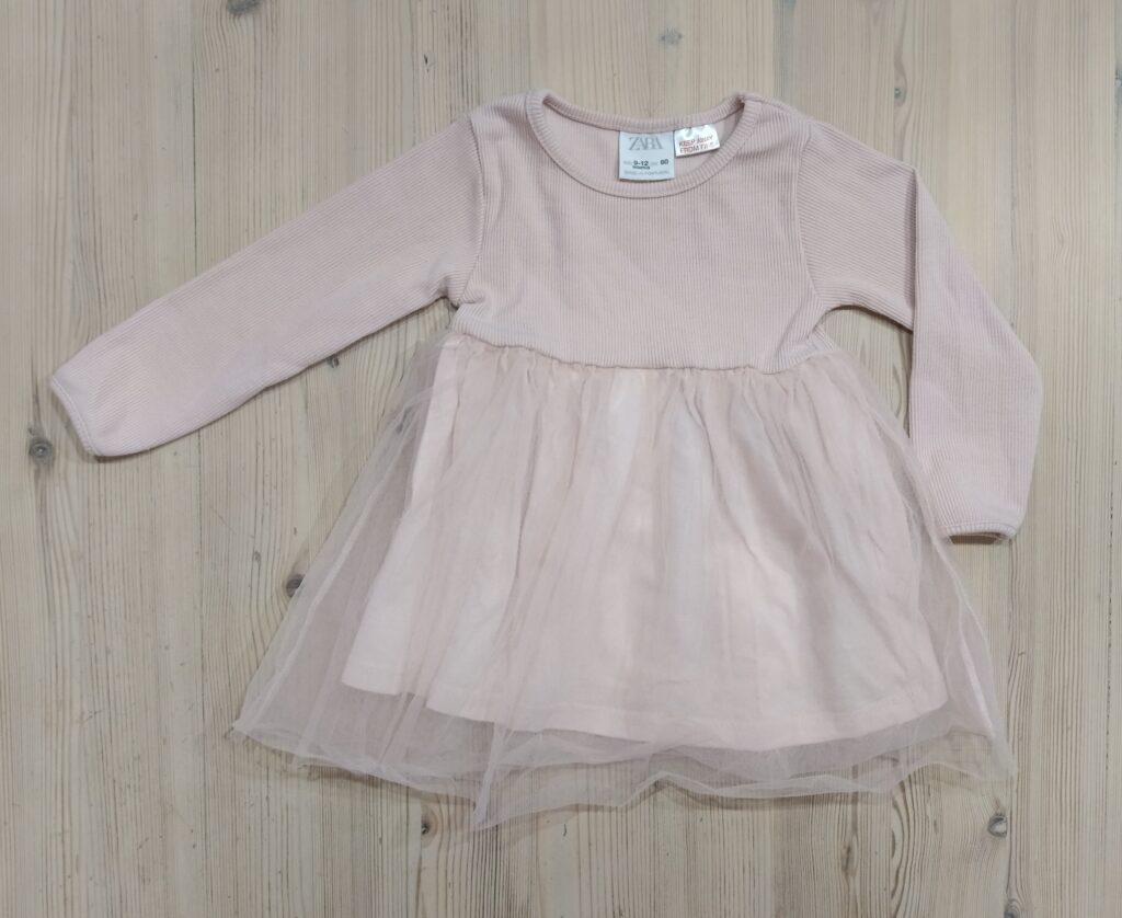 9-12 months - Pink Tulle dress (ZARA)