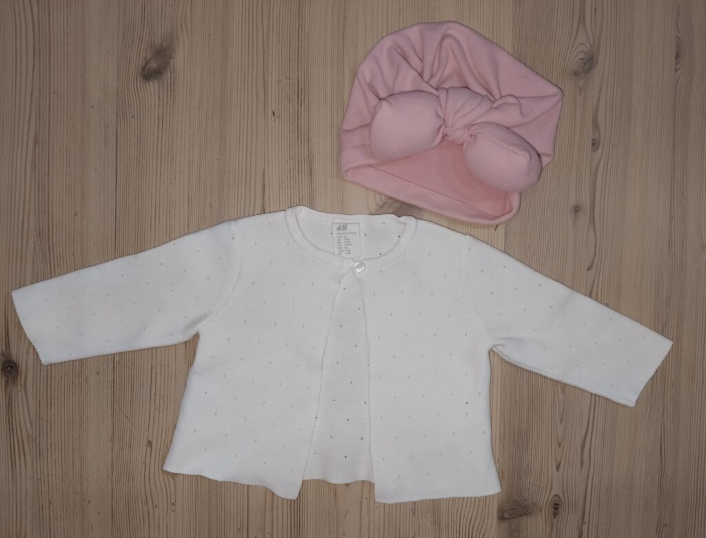 1-2 months - H&M cardigan with pink turbanÂ