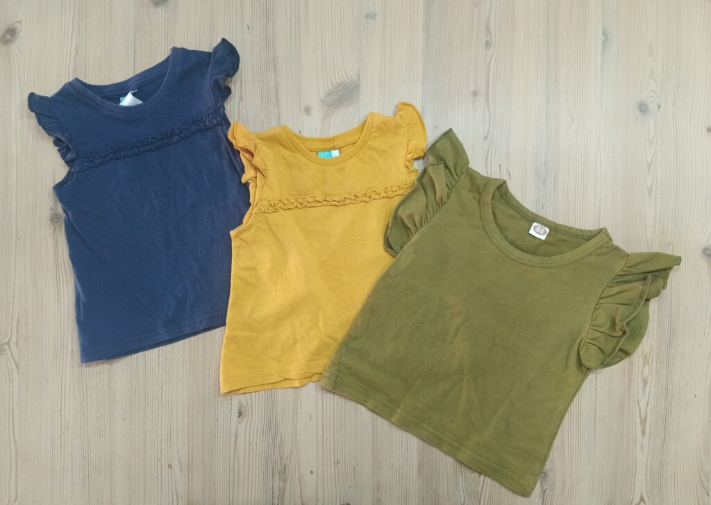 6-12 months - Navy/yellow/green shirts