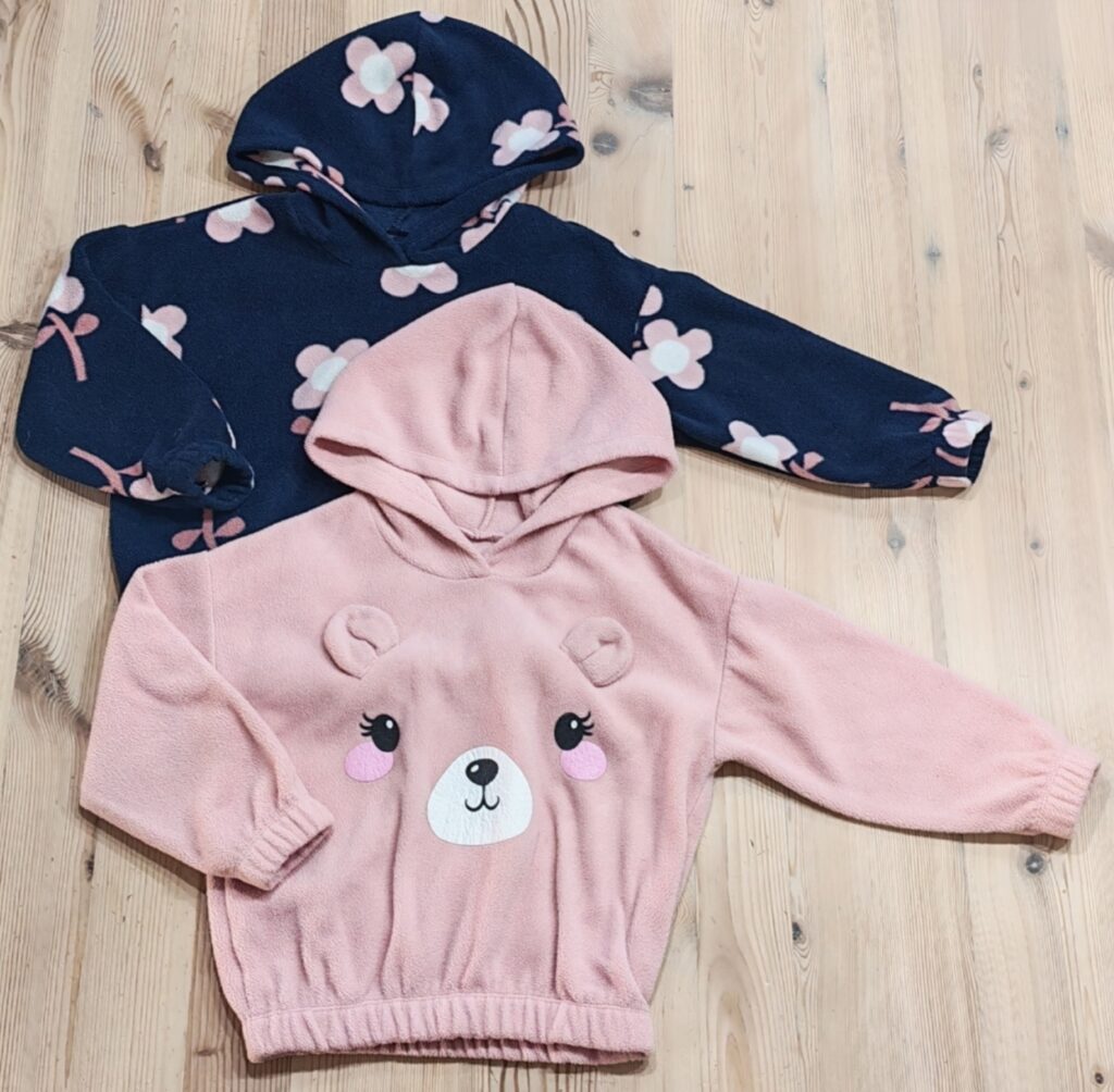 3-4 years - Set of 2 sweaters