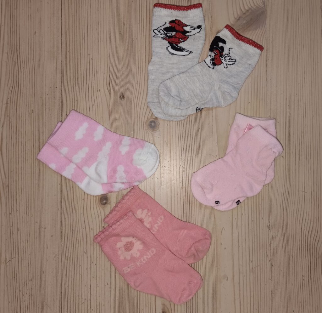 Mickey mouse/pink socks 