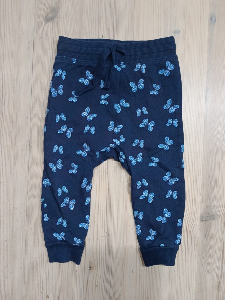 9-12 months - Butterfly printed pants (H&M)
